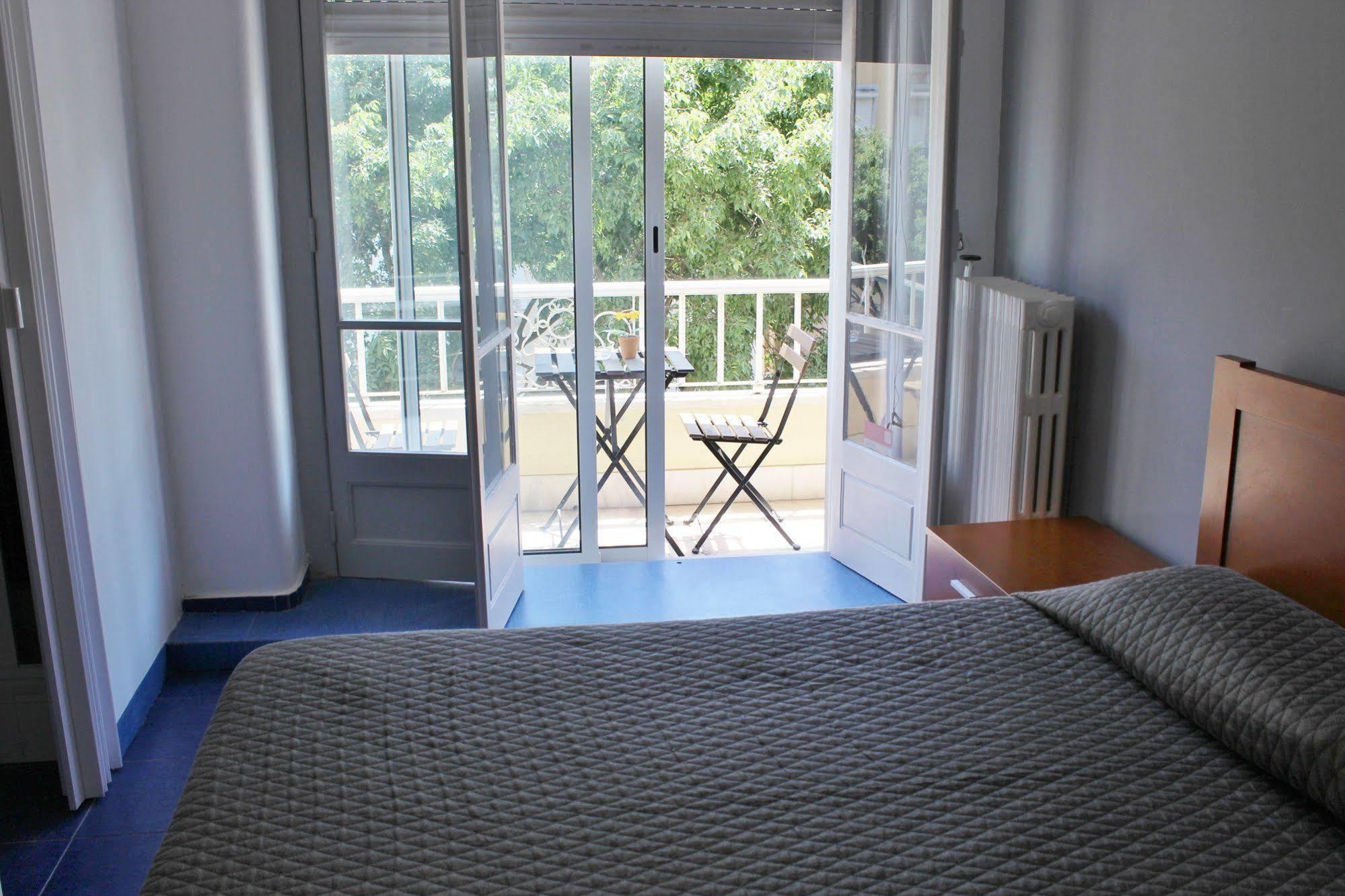 Residencial Duque De Saldanha Guest house