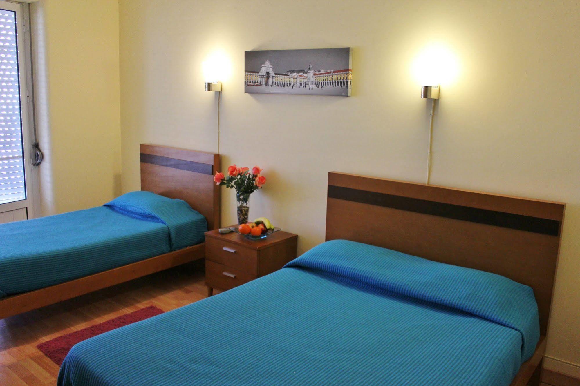 Residencial Duque De Saldanha Guest house Lisbon