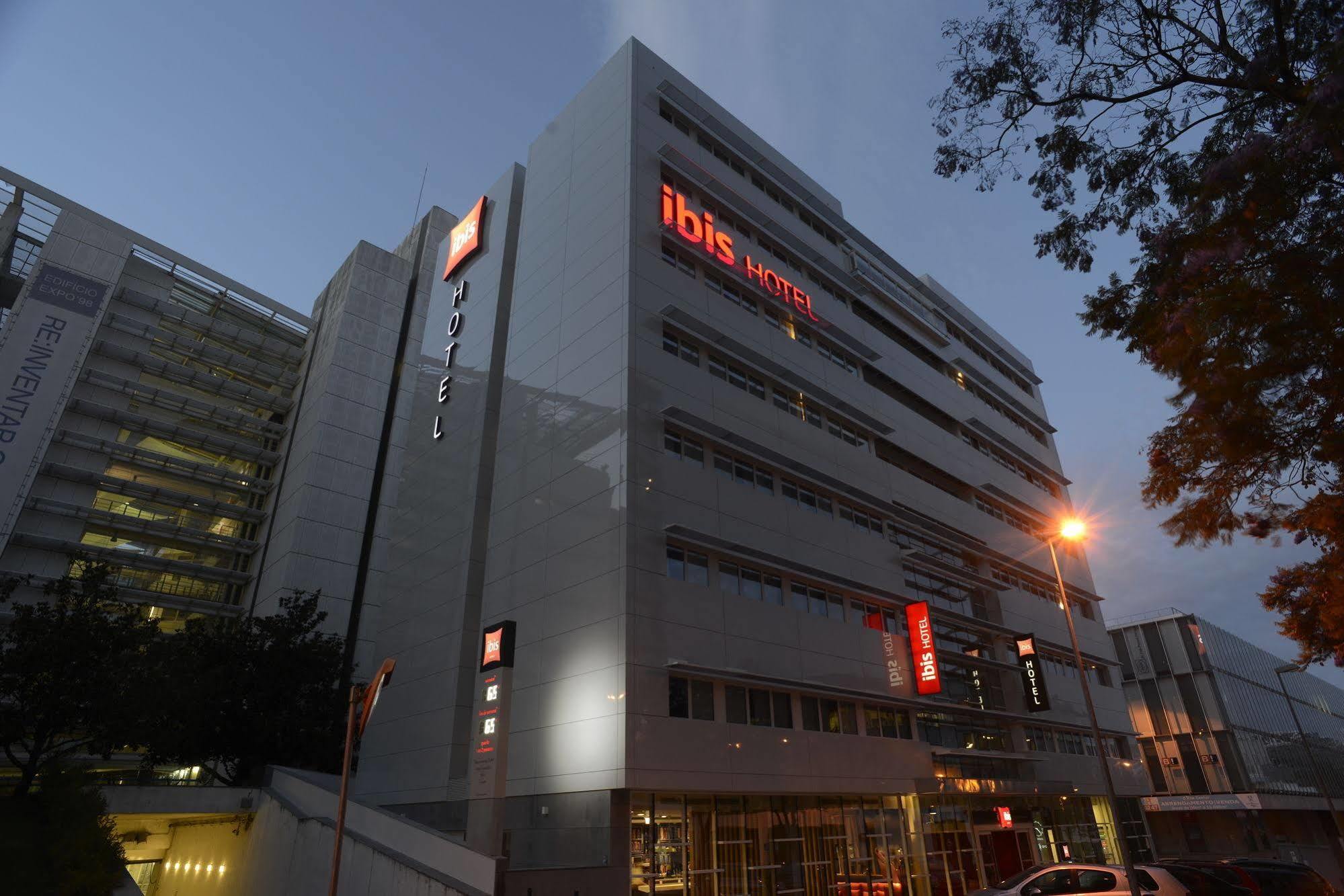 Ibis Parque Nações 3*