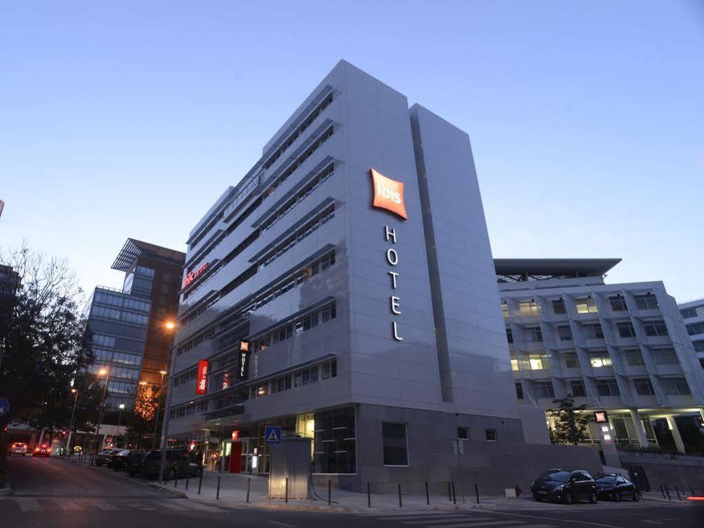 Ibis Parque Nações 3*