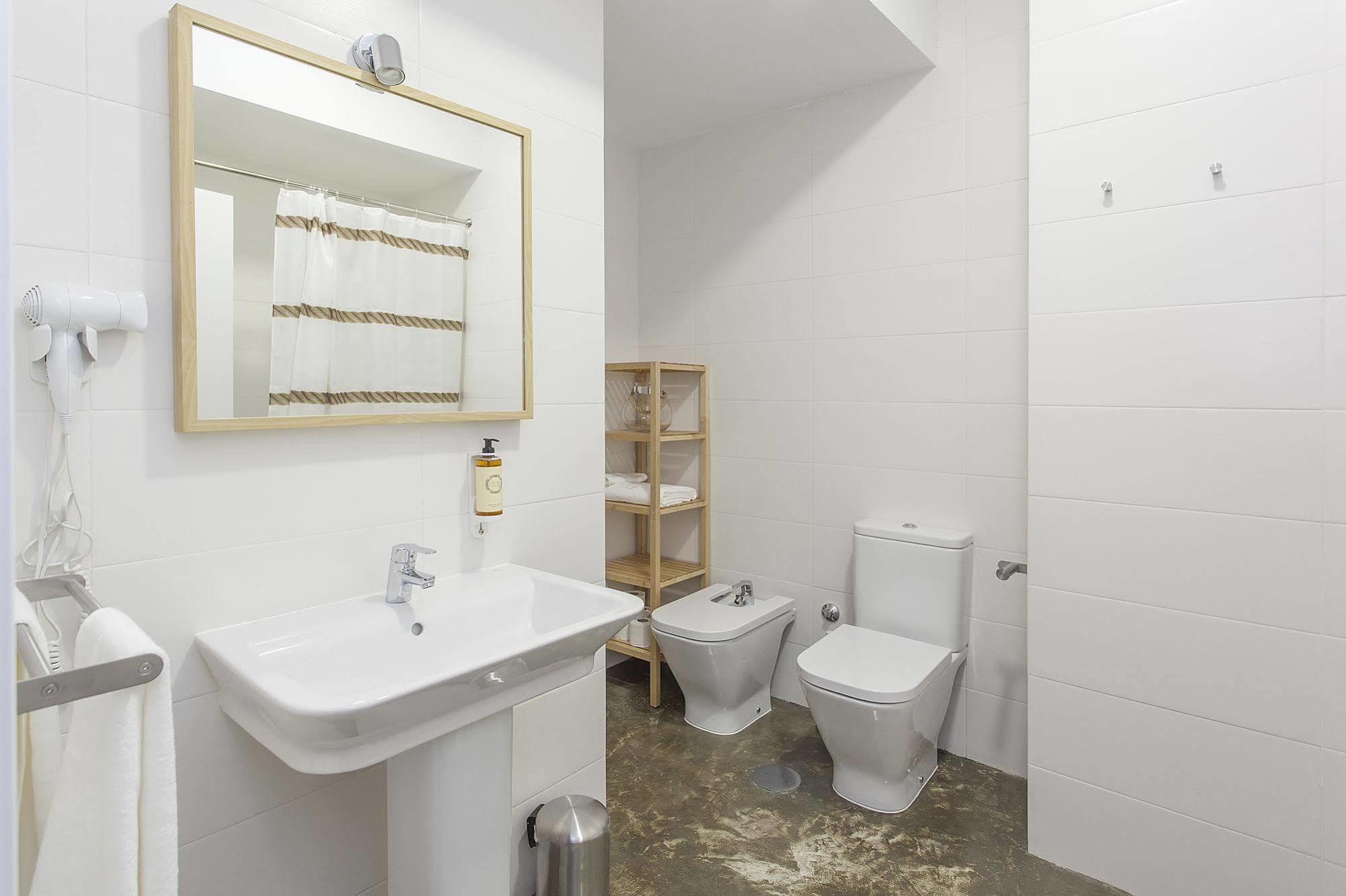 Emporium Guest house