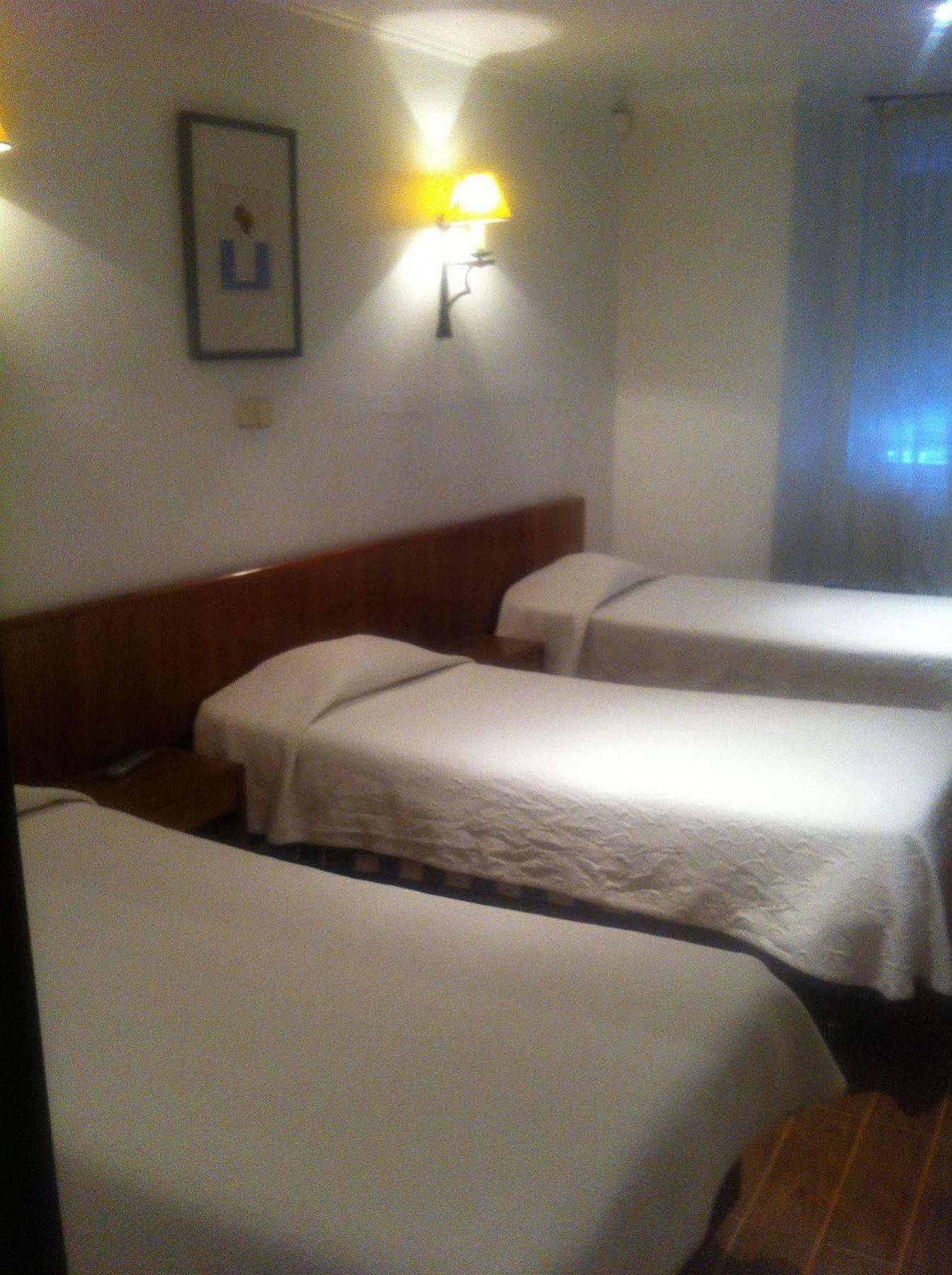 Monumental Hotel 2*