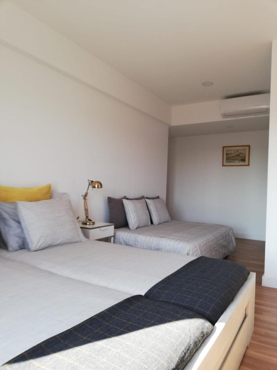 Guest house Republica83-campo Pequeno 3*