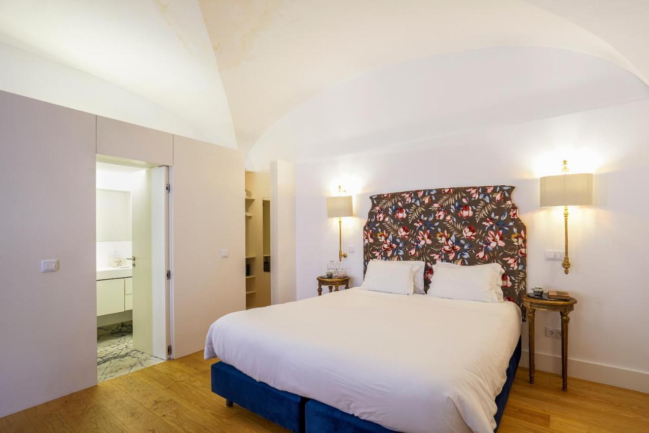 Residentas Apostolos Apartment *