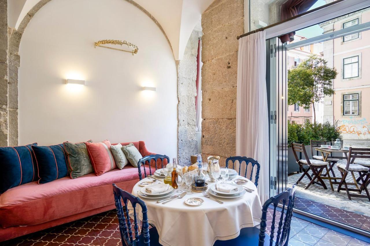Residentas Apostolos Apartment *