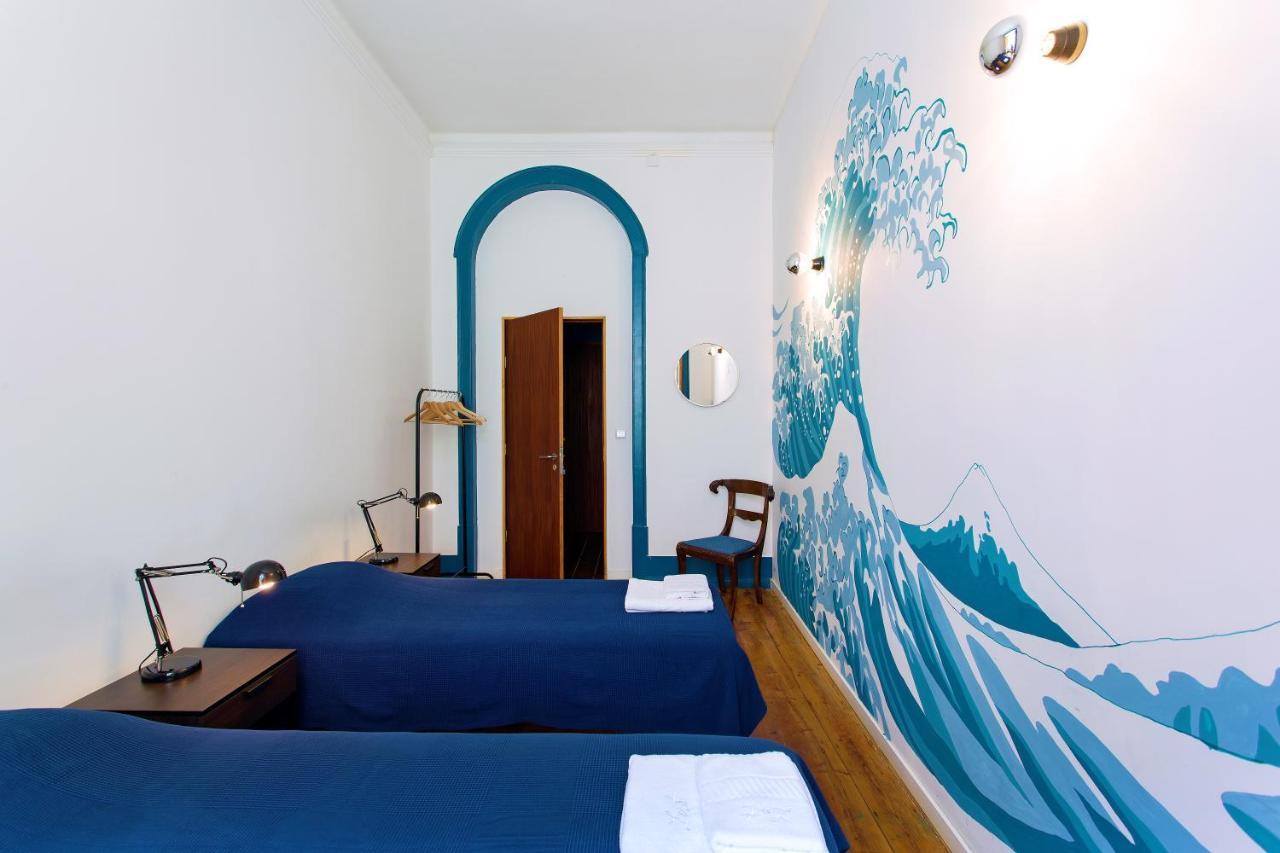 Lost :: Chiado House 2* Lisbon