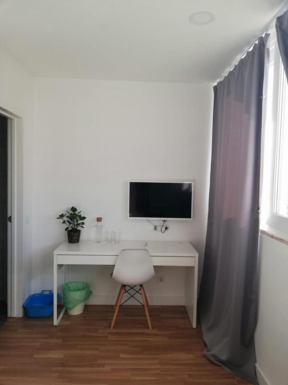 Republica83-campo Pequeno Guest house