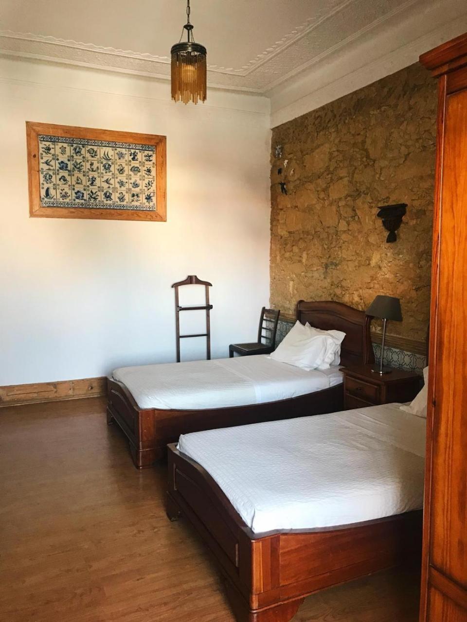 Homestay Casa Do Ze- *