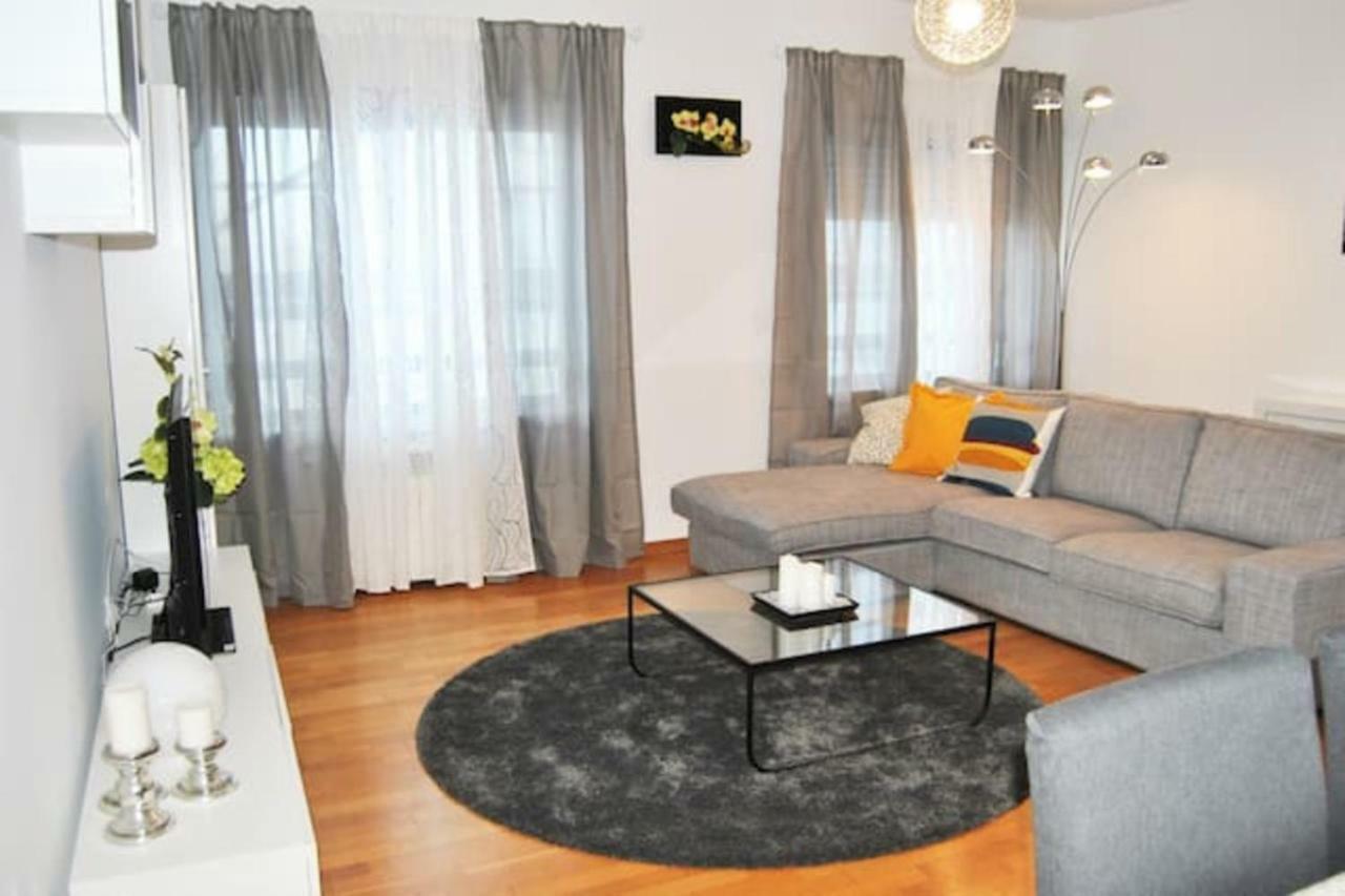 Apartment Parque Nacoes Prime 13 Lisbon