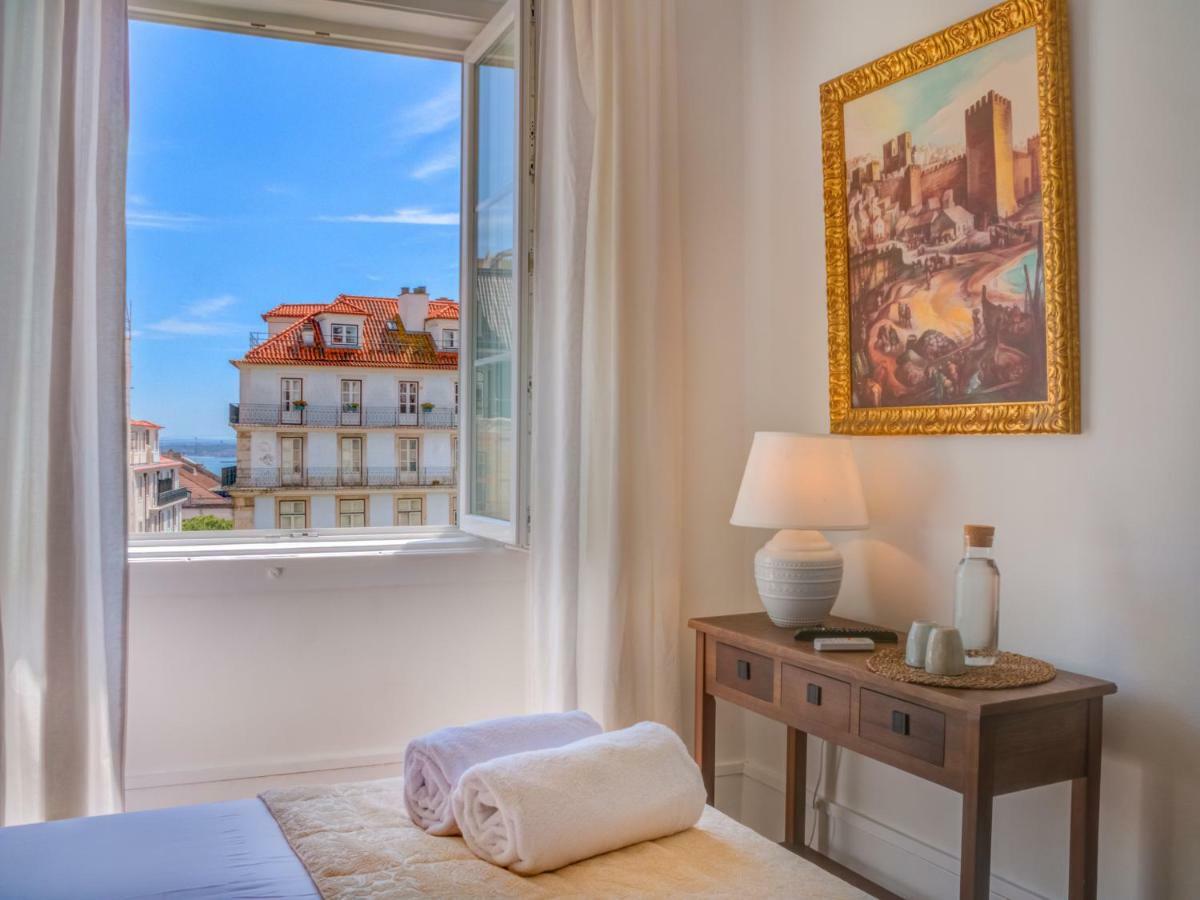 Solar Dos Poetas Guest house Lisbon