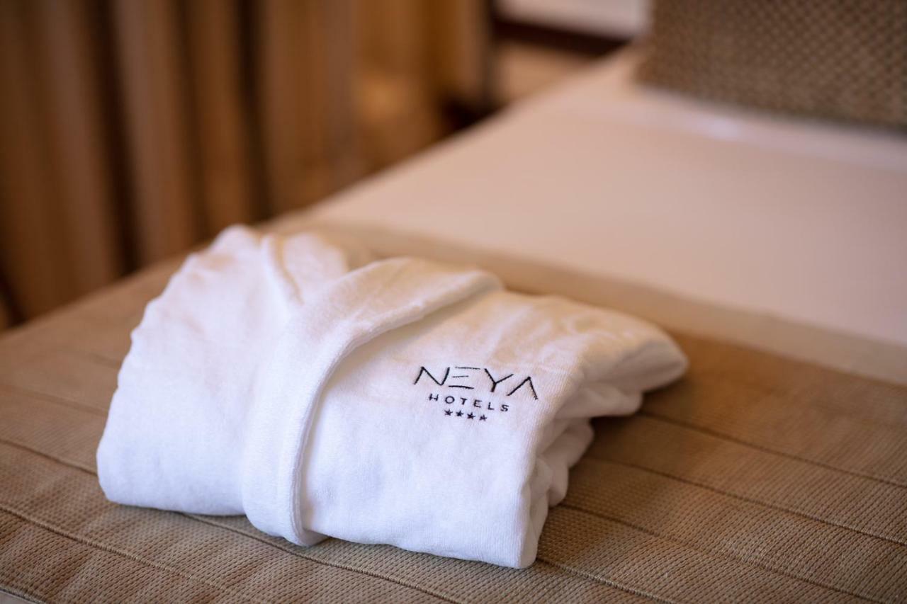 Hotel Neya