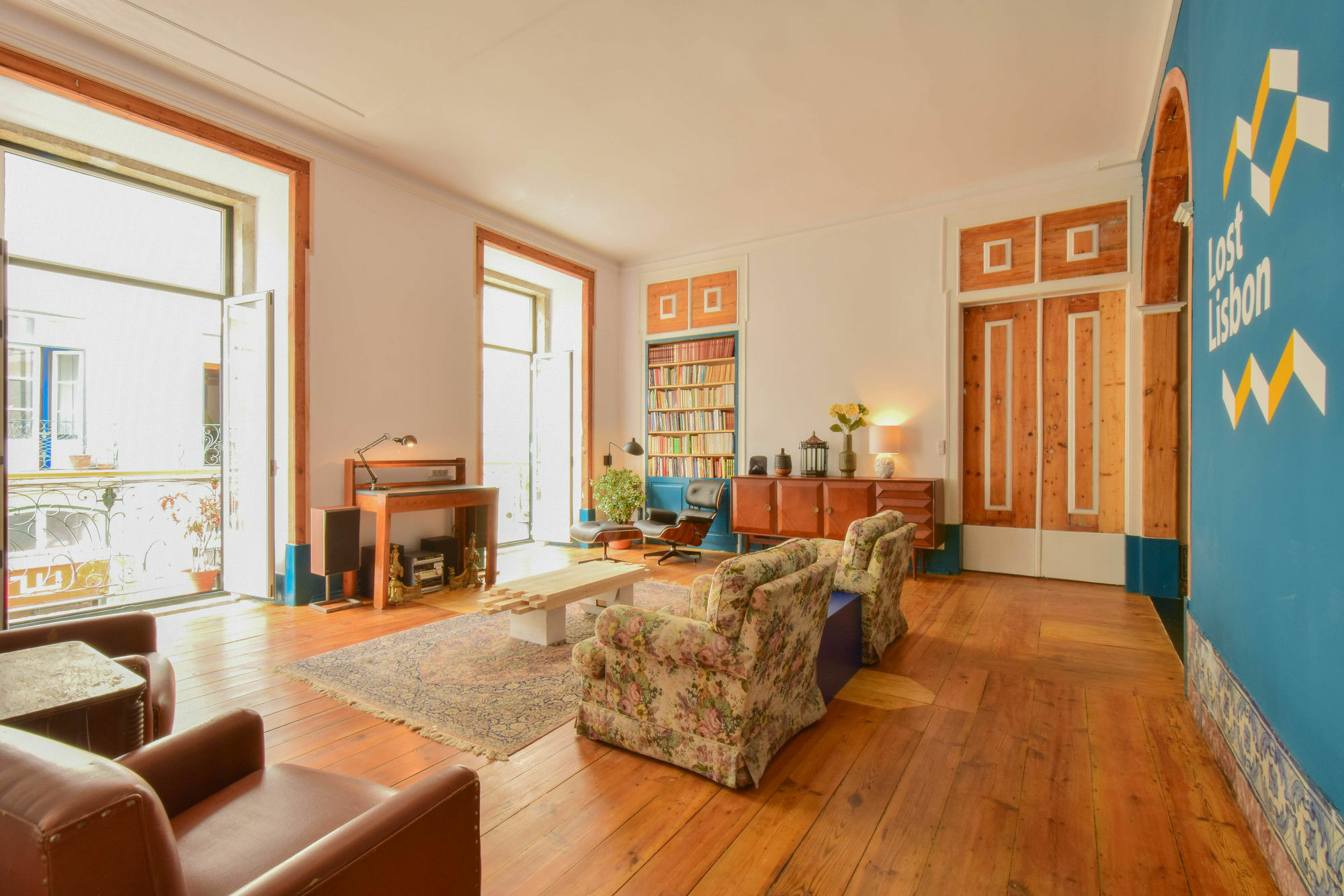 Lost :: Chiado House 2* Lisbon