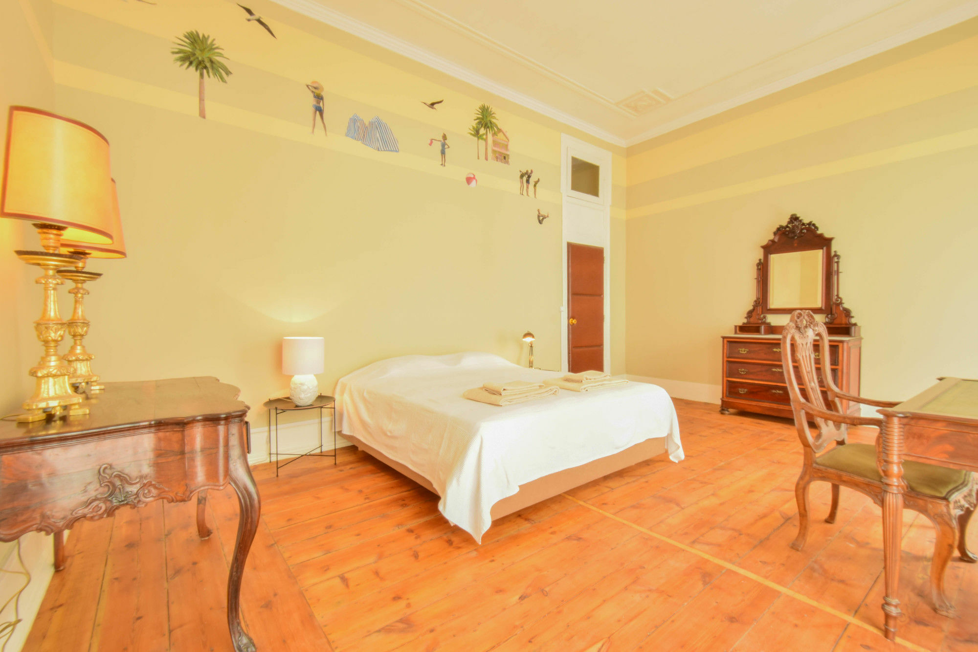 Lost :: Chiado House Lisbon