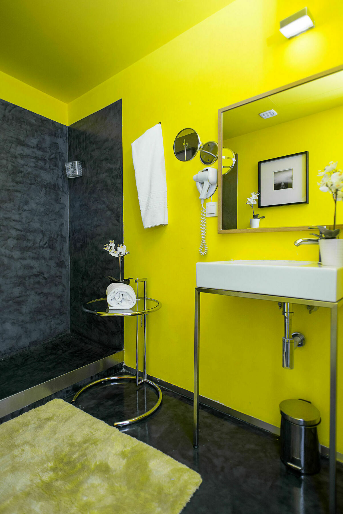 Hotel Passport Lisbon