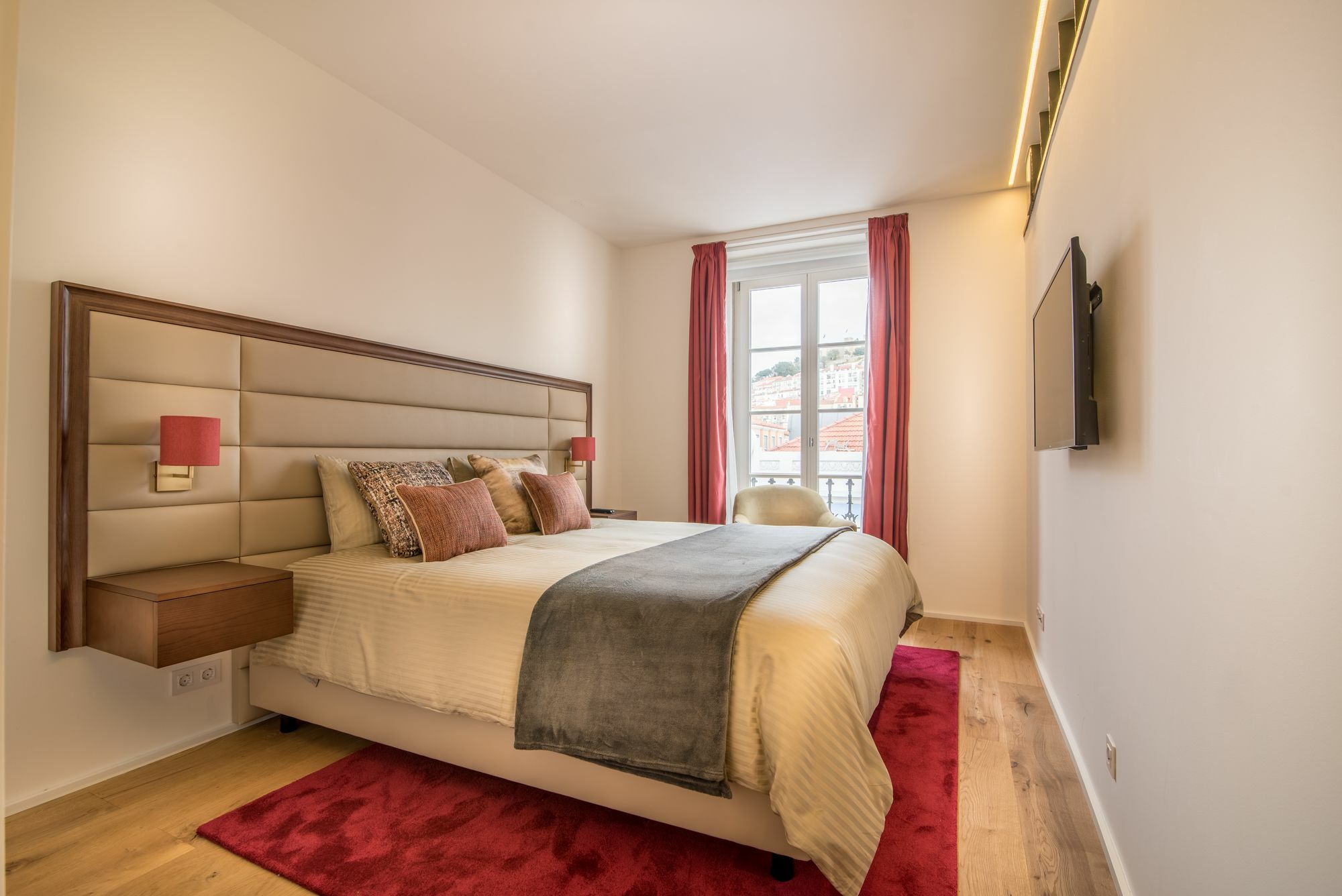 Apartment Santa Justa 77 - Downtown Luxury *