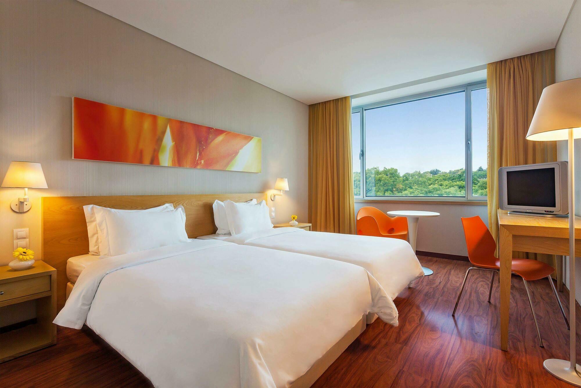 Hf Fenix Garden Hotel
