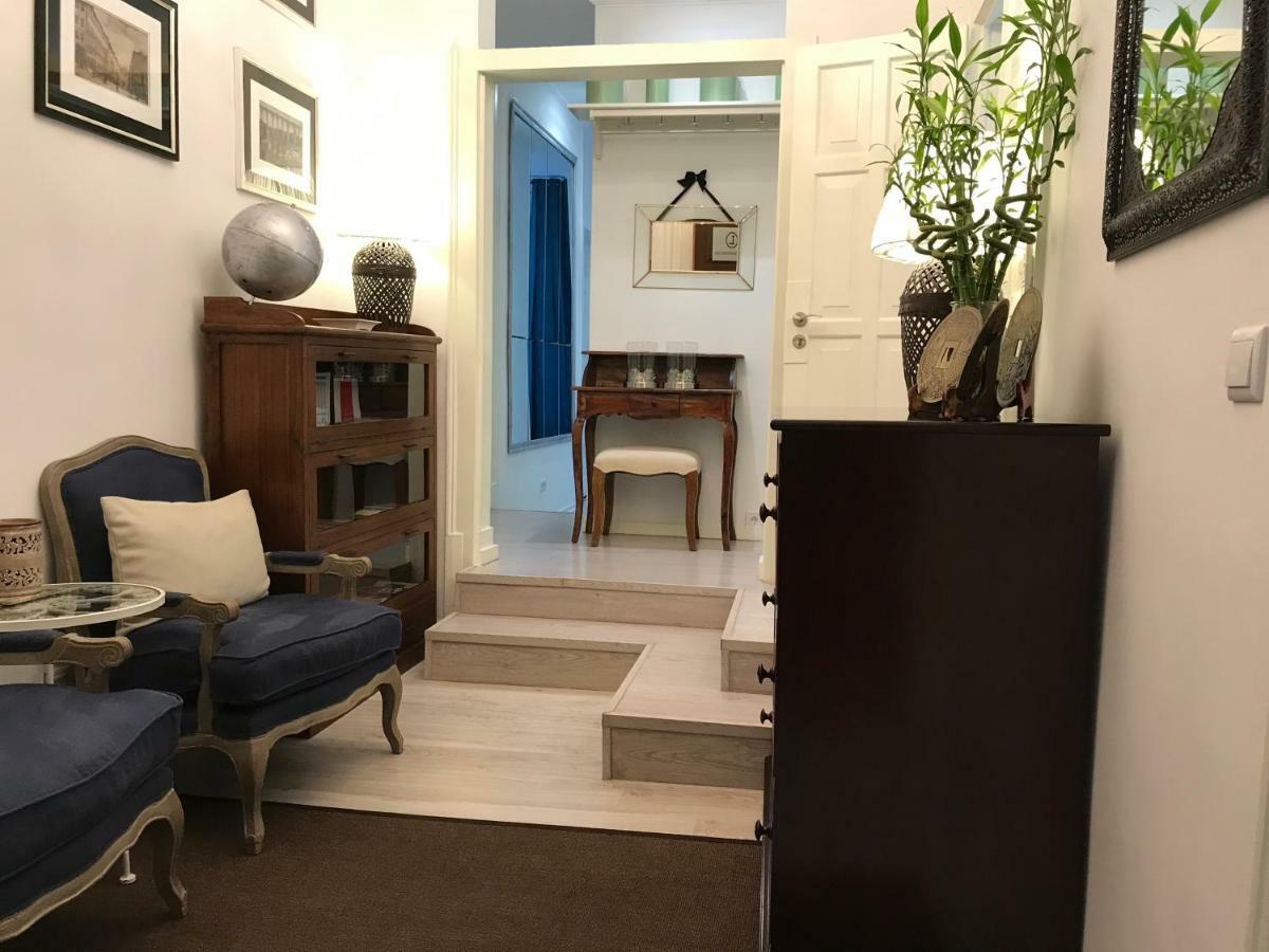 Downtown Guest house 2*