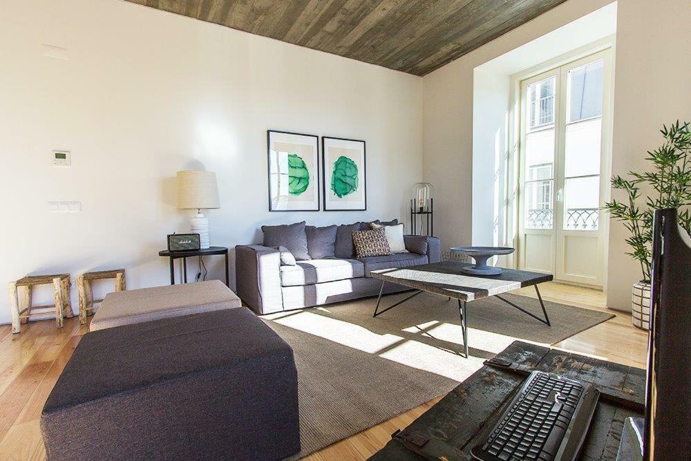 Luxury T.m. Flat With A View Lisbon