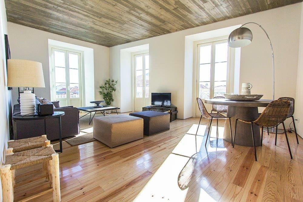 Luxury T.m. Flat With A View * Lisbon
