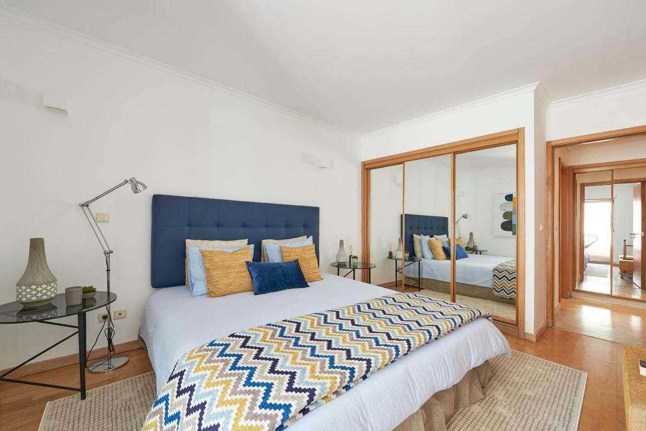 Modern In Avenida Da Liberdade Apartment Lisbon