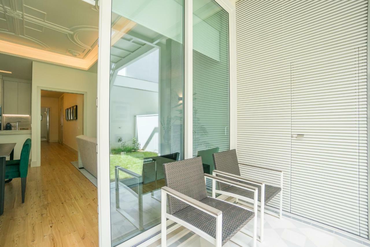 Courtyard & Elegance Apartment *
