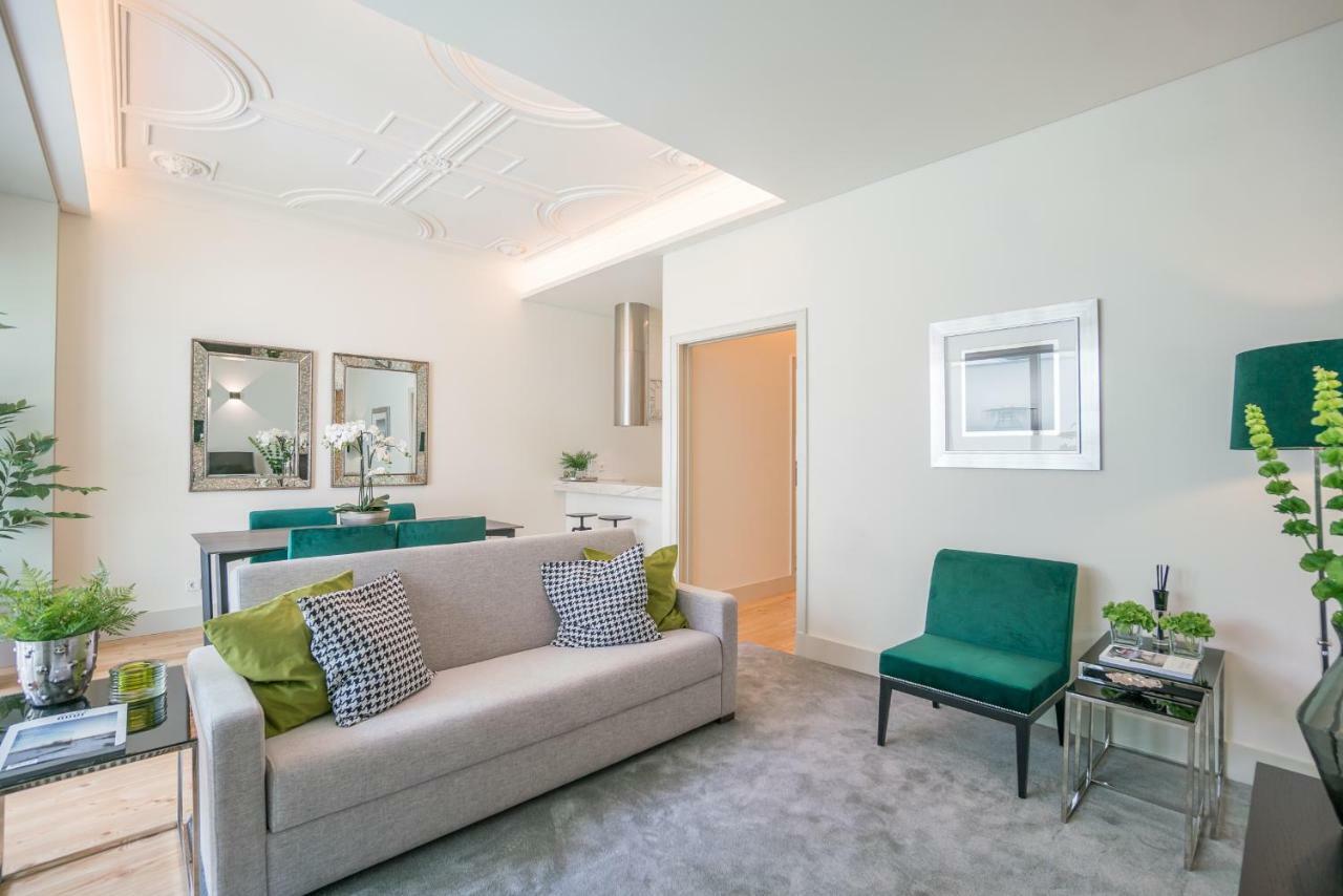 Courtyard & Elegance Apartment *