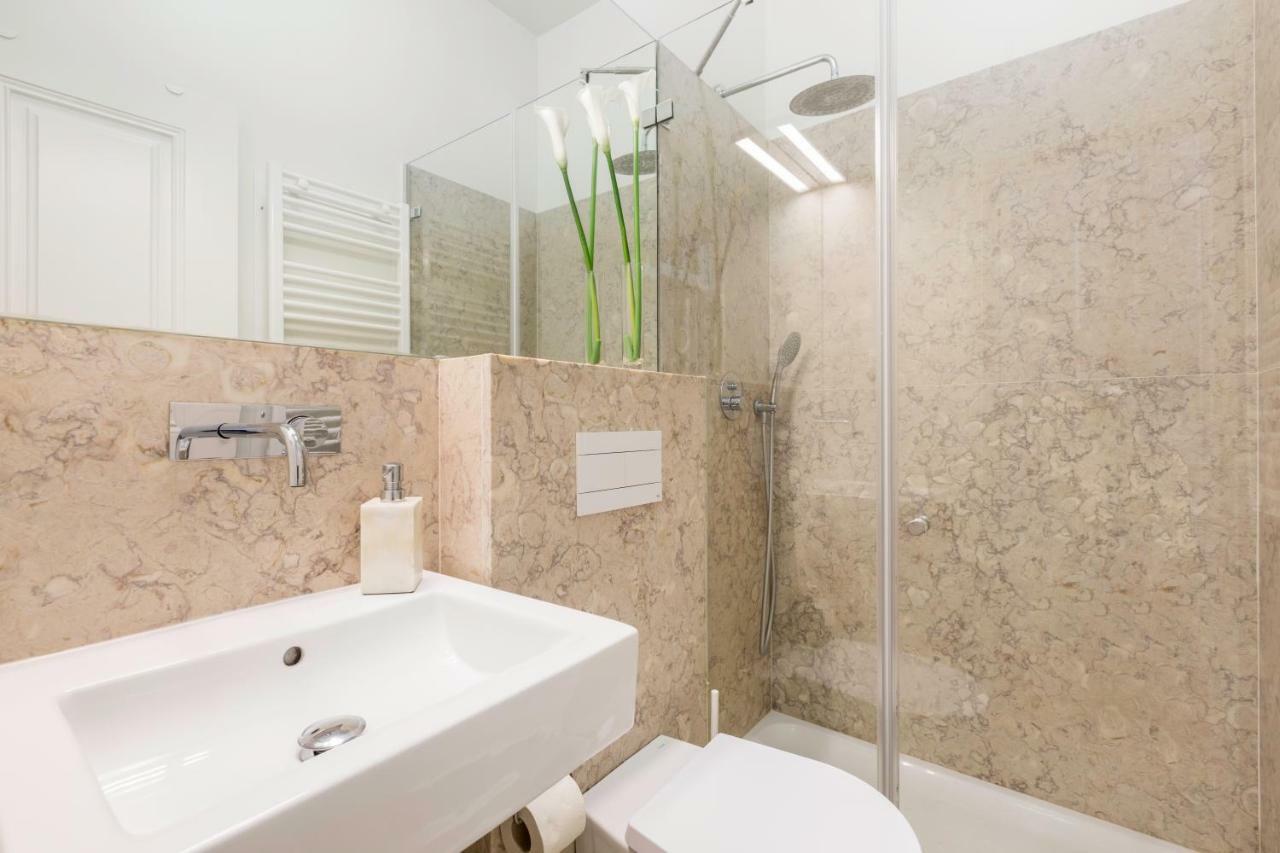 Apartment Casa Largo De Santo Antonio Da Se 8 *