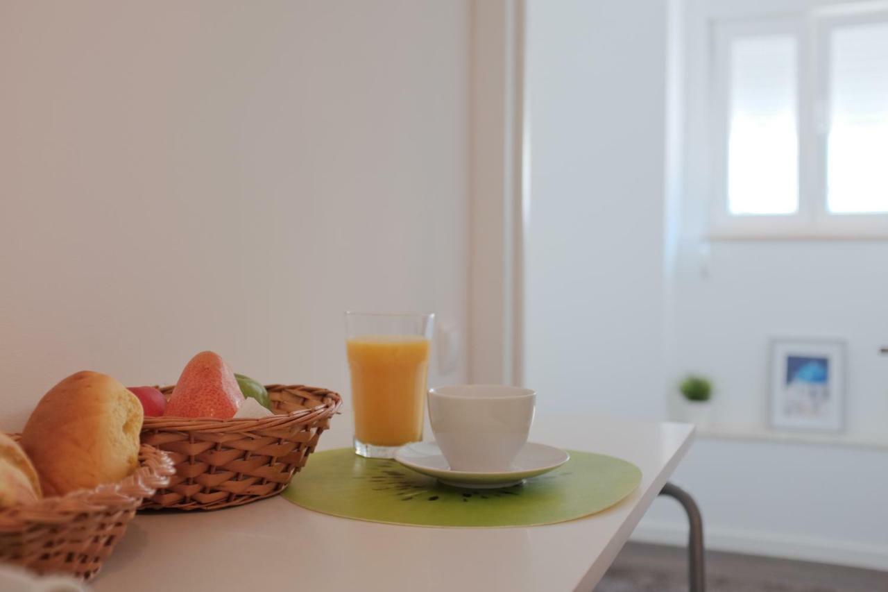 Apartment Like-home-t1 Apt-campo De Ourique Lisbon