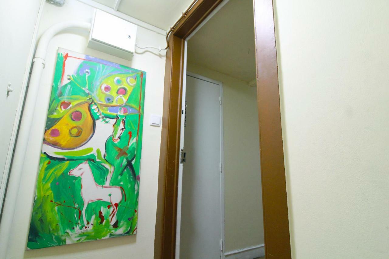 In Marechal Saldanha 3rd Floor Lisbon
