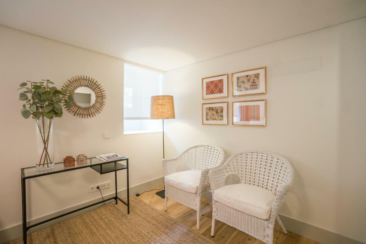 Courtyard & Elegance Apartment