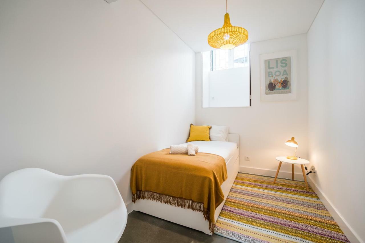 Lemon Tree Garden 3bedroom Apartment Lisbon