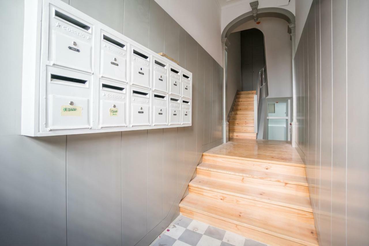 Lemon Tree Garden 3bedroom Apartment Lisbon