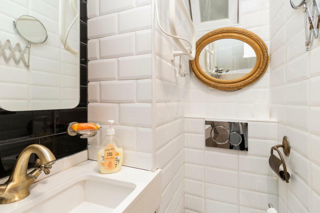 Romantic Medieval Apartment Lisbon