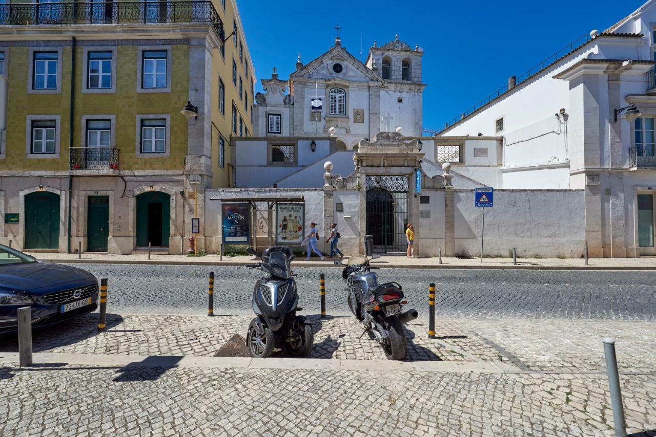 Apartment Janelas Verdes 3