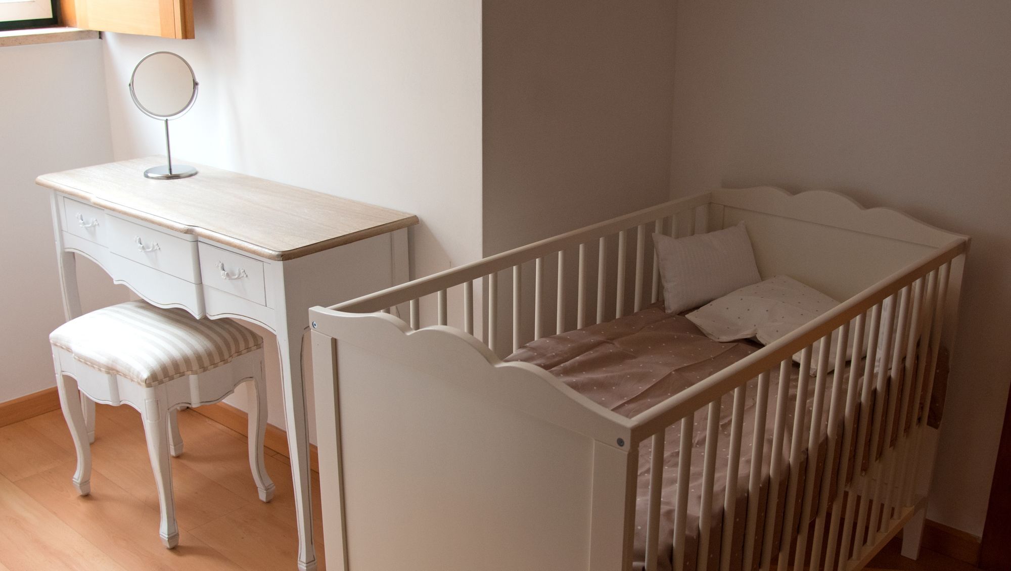 Hostel Host Bell Rooms&suites *