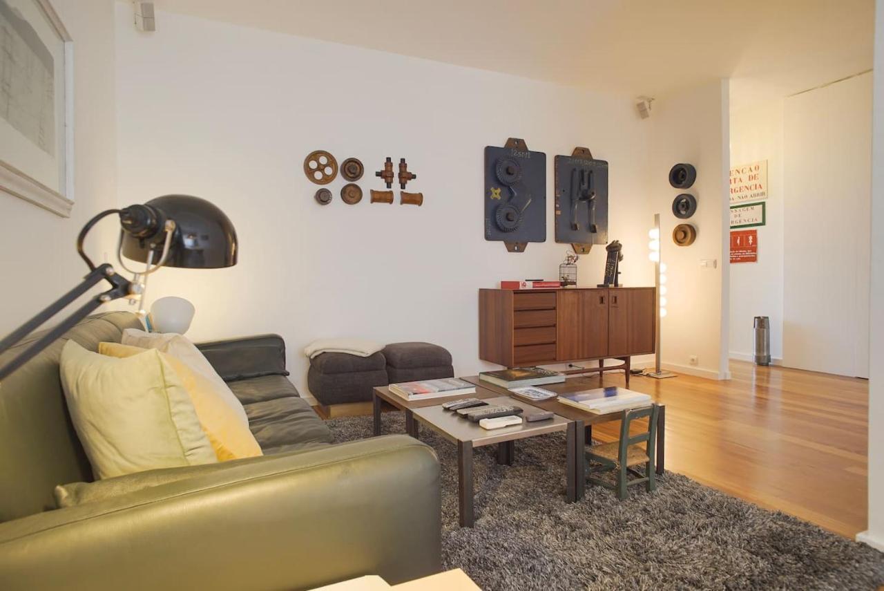 Apartment Industrial Flat W/ Garage