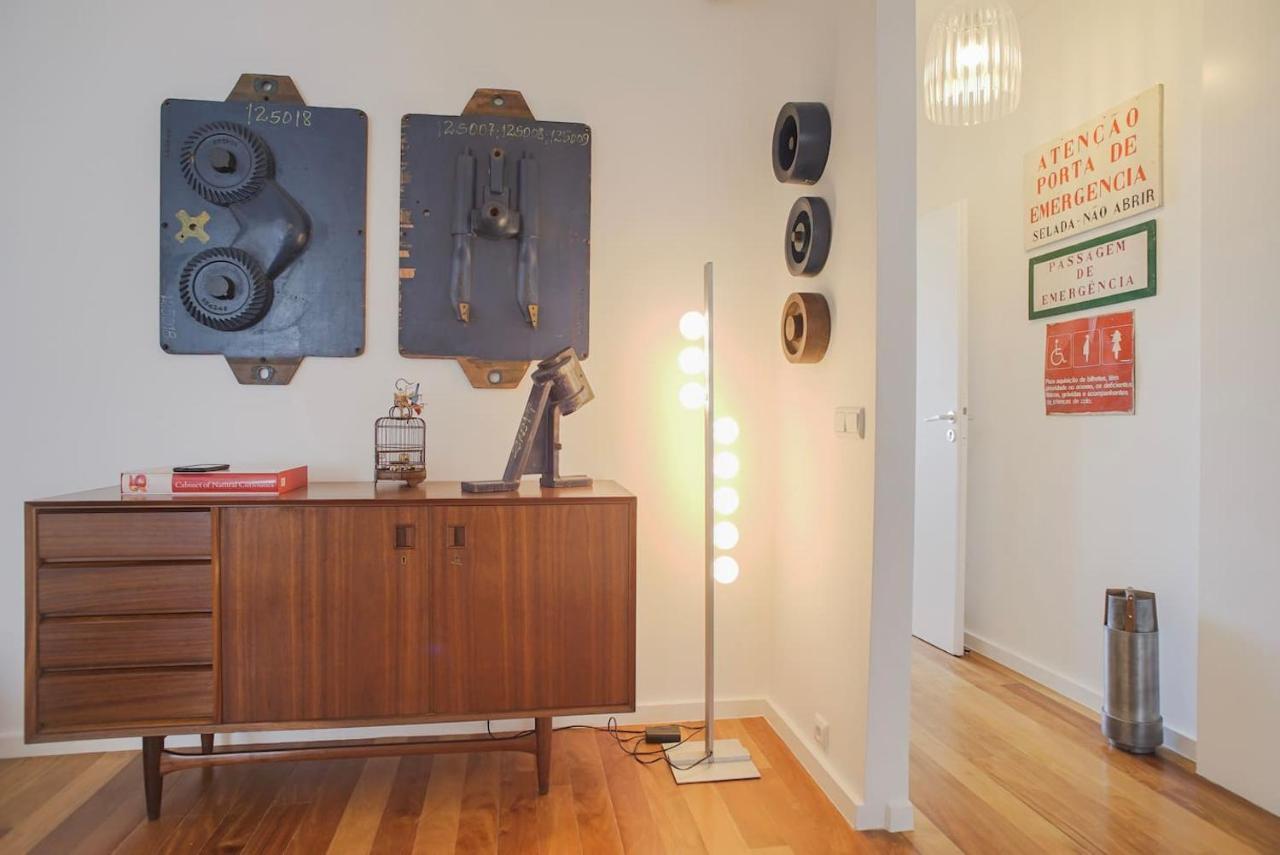 Industrial Flat W/ Garage * Lisbon