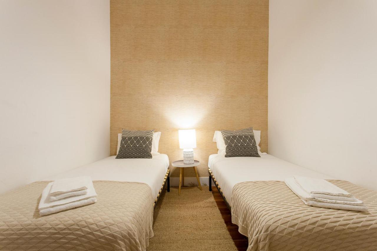 Apartamento Downtown Correeiros *