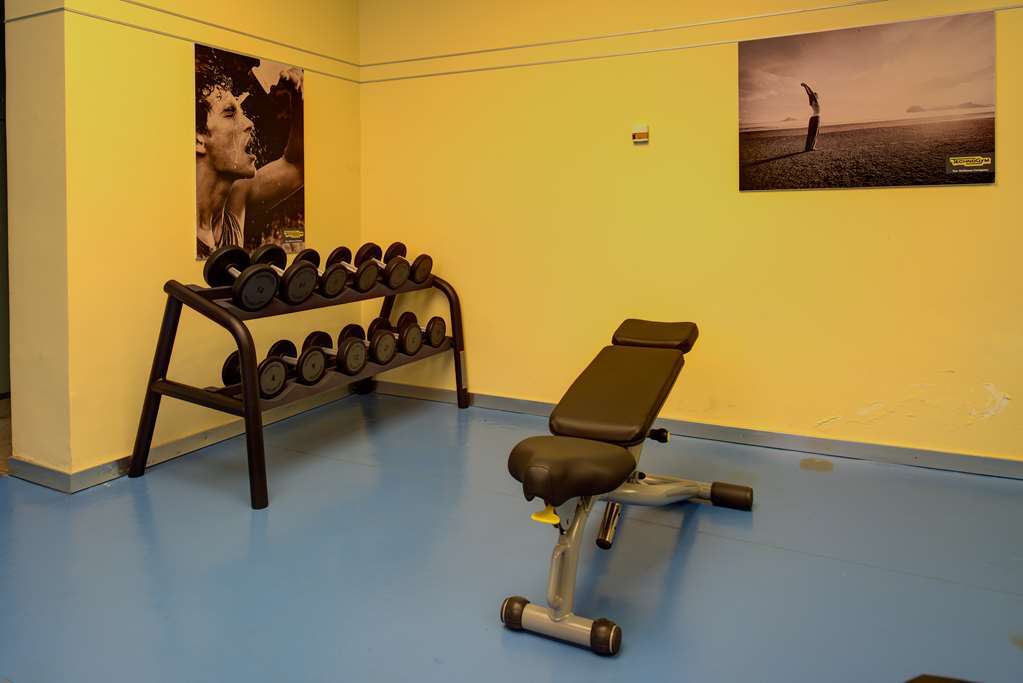 Hotel Vip Executive Entrecampos & Conference 4*