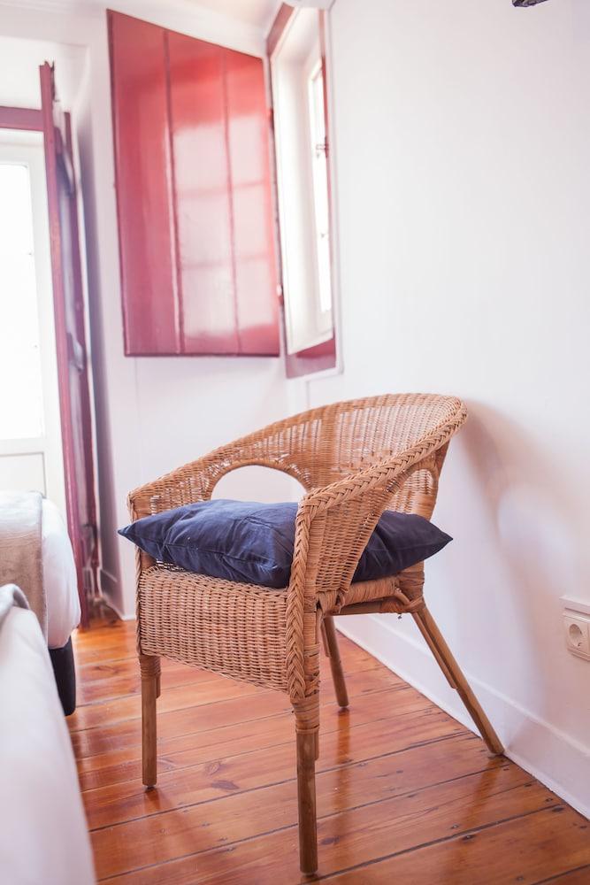 Lx Center Chiado 3* Lisbon