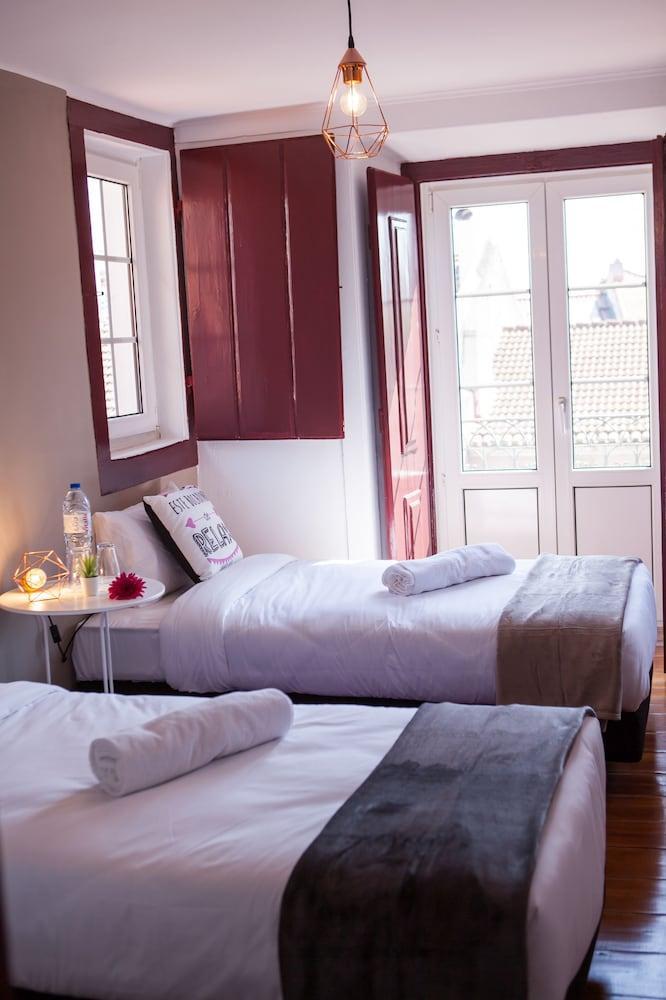 Lx Center Chiado Lisbon