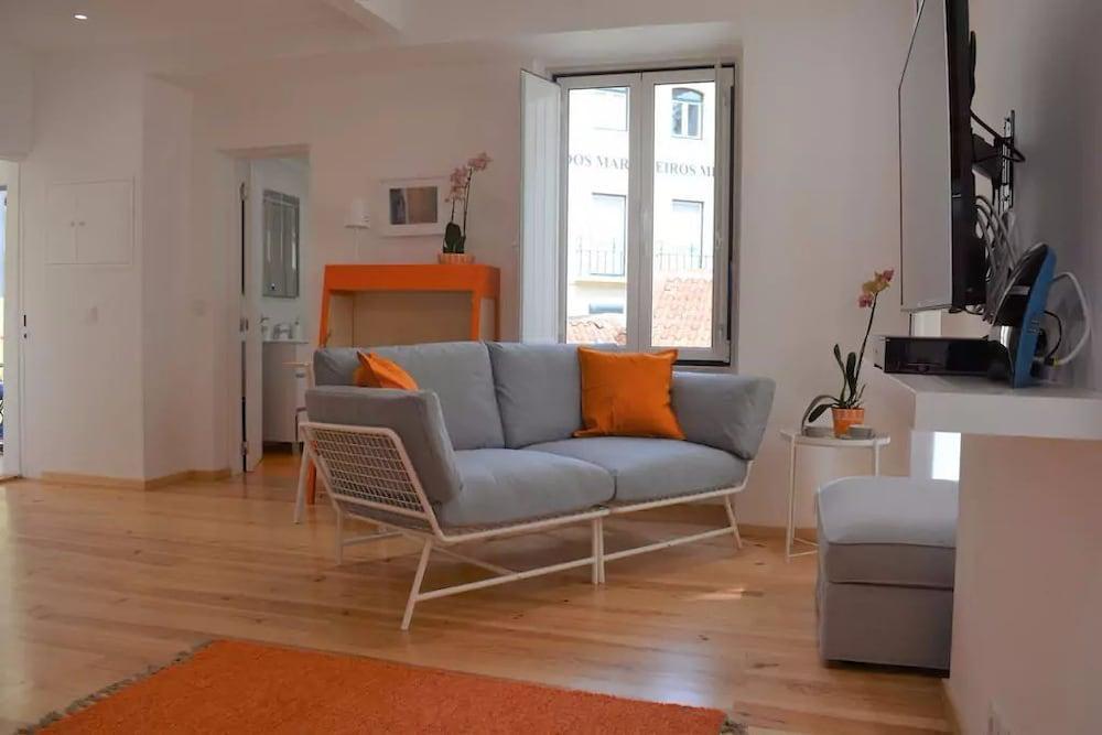 Apartment Cais Do Sodre Duplex By Homing Lisbon