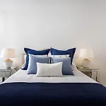Stupendo-Three Rooms-Suite With Terrace -Center -Air Conditioning-Free Park