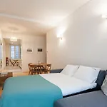 Flh Downtown Aqua Apartment