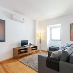 Flh Liberdade Contemporary Flat