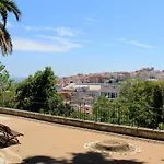 Lisbon Calling Rooms & Studio