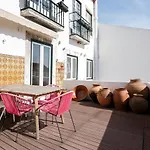 Alfama Terrace Best River And Historic City View Spacious And Charming Ground Floor 18Th Century Building