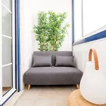Beautiful Apartment Near The Center Of Lisbon