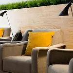 The 8 - Downtown Suites