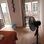 Martim Moniz 28 Guest House